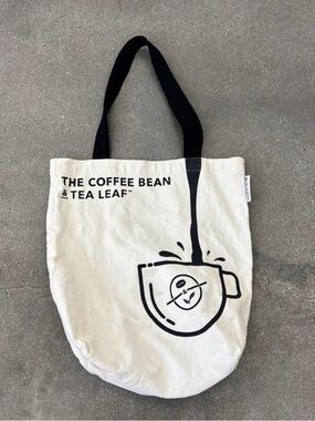 The Coffee Bean & Tea Leaf Canvas Tote Bag in Cream and Black